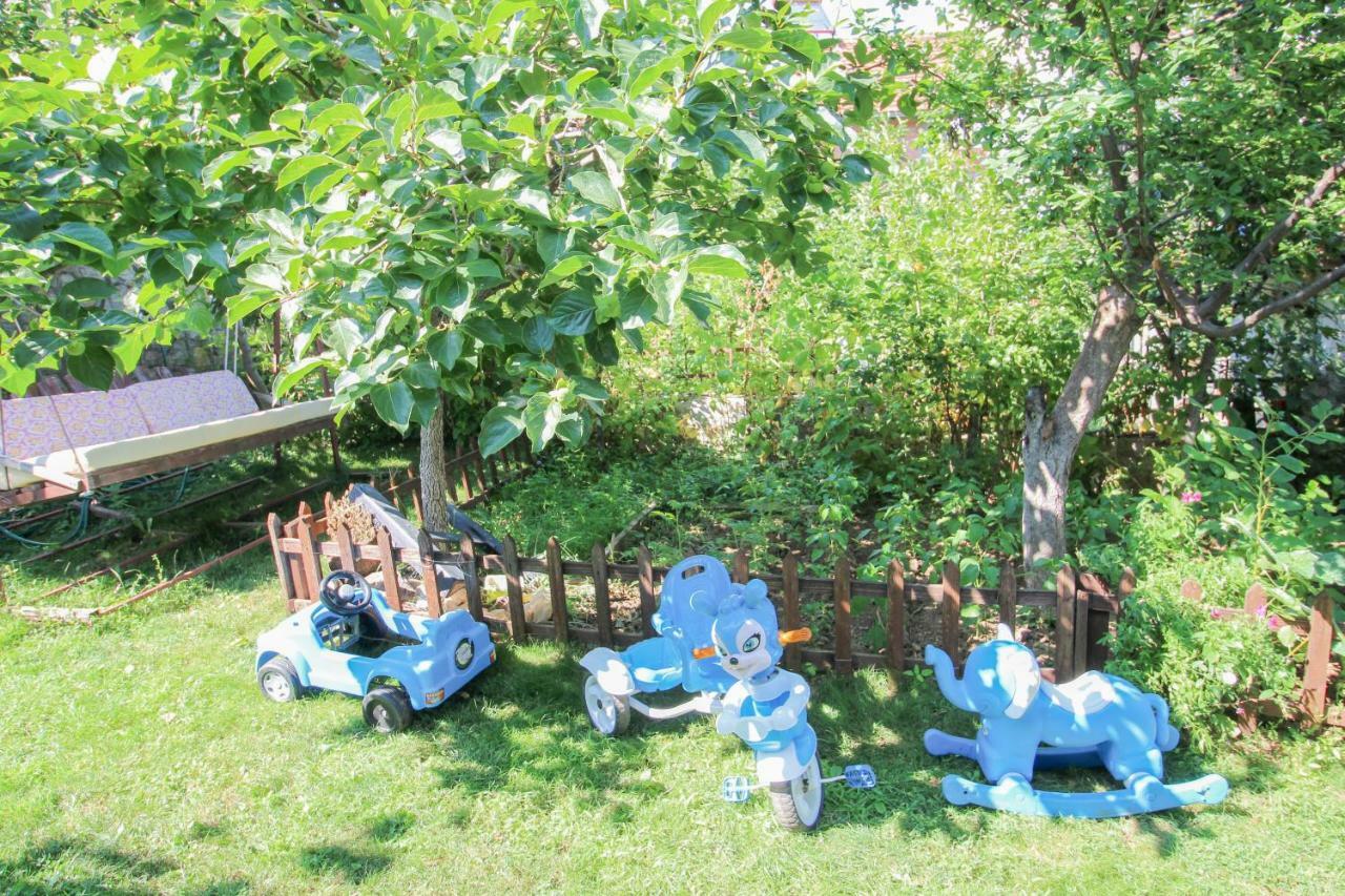 Apartmani Mishe Vevcani Bagian luar foto